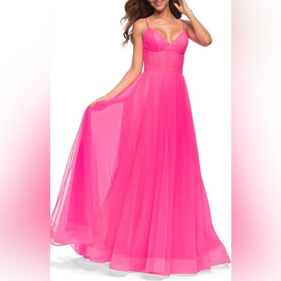 ❌ SALE❌ LA FEMME Exquisite Tulle A-Line Gown 10 - Picture 2 of 13